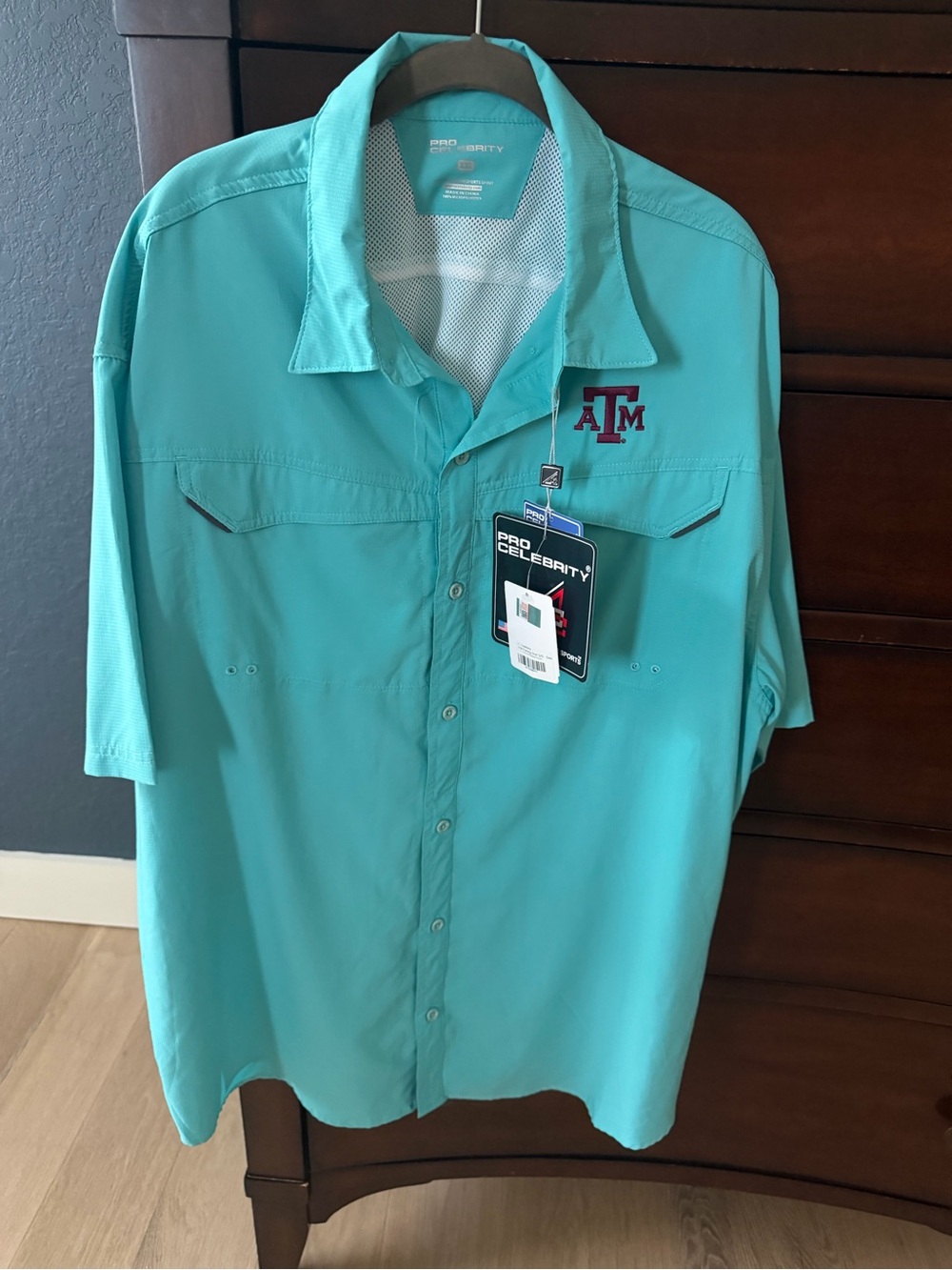 Pro celebrities fishing shirt 2X Texas A&M Aggies